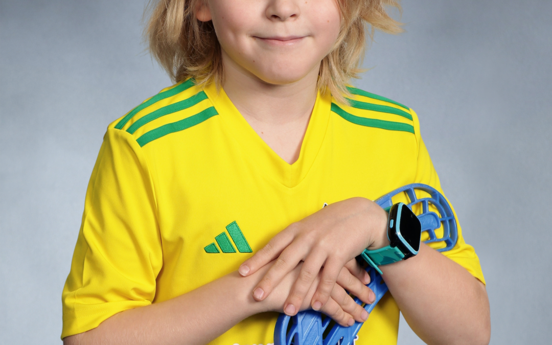 Esittelyssä Ilves-perheen salibandy pelaaja Onni Puukari