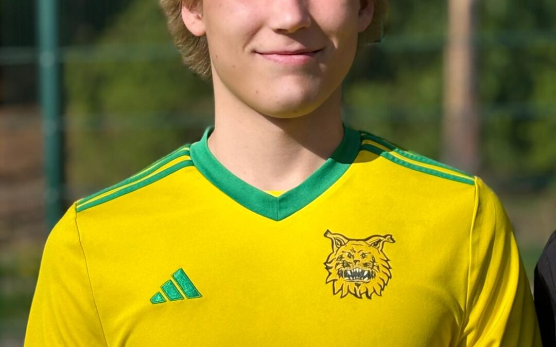 Esittelyssä Ilves-perheen jalkapallo ilvesp16/1 puolustaja Veijo Sarhela