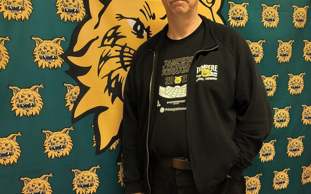 Esittelyssä Ilves-perheen Salibandyjaoston toiminnanjohtaja Jari Luukkanen