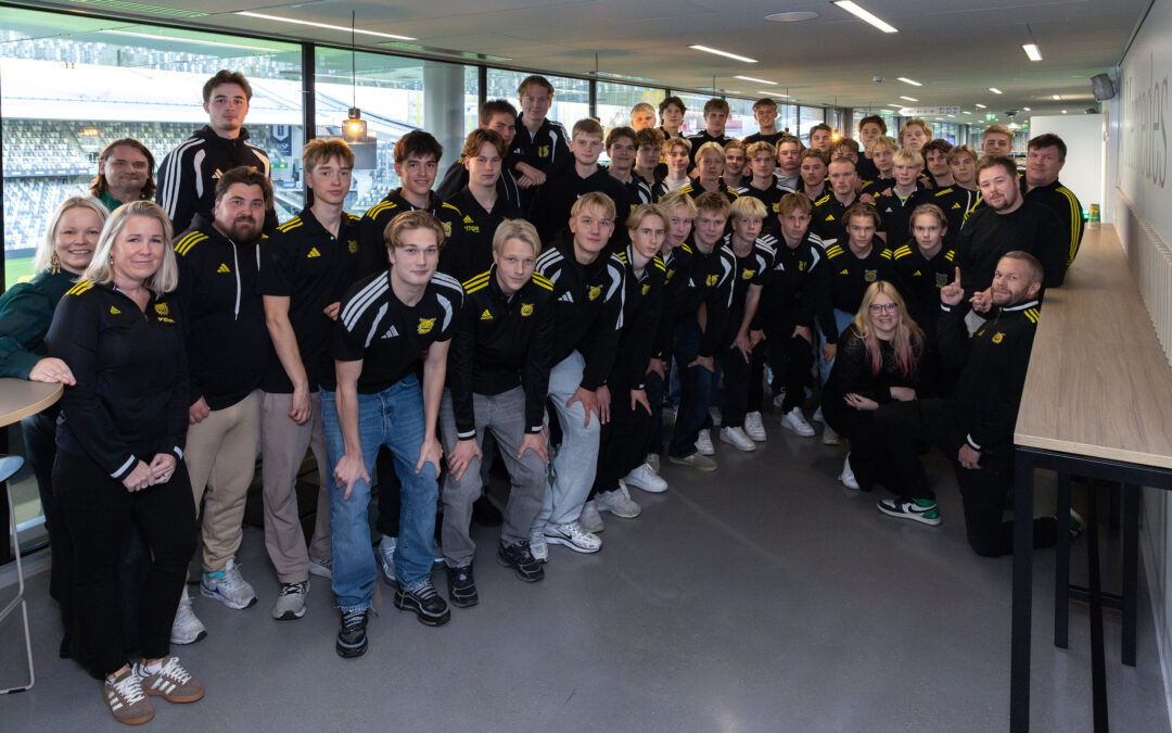 Ilves ry onnittelee Ilveksen U18/1 joukkuetta Suomen mestaruudesta!